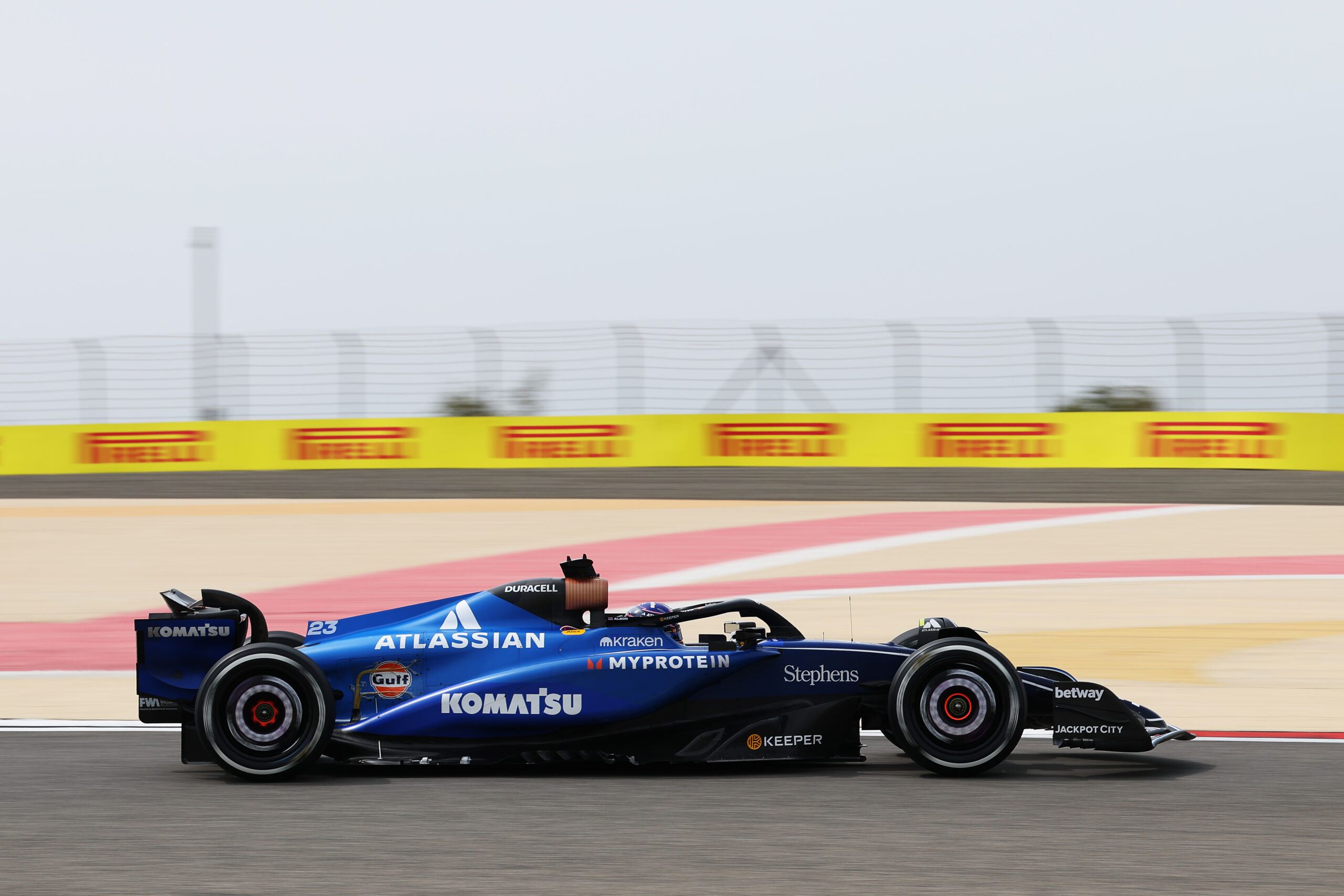 McLaren ve a Williams como el equipo más cercano al top-4 de la F1: «Muy competitivo»
