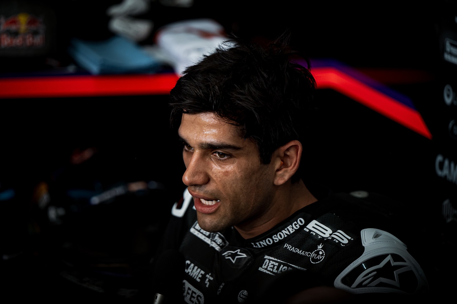 Martín passa por cirurgia na mão após fratura nos testes da MotoGP em Sepang