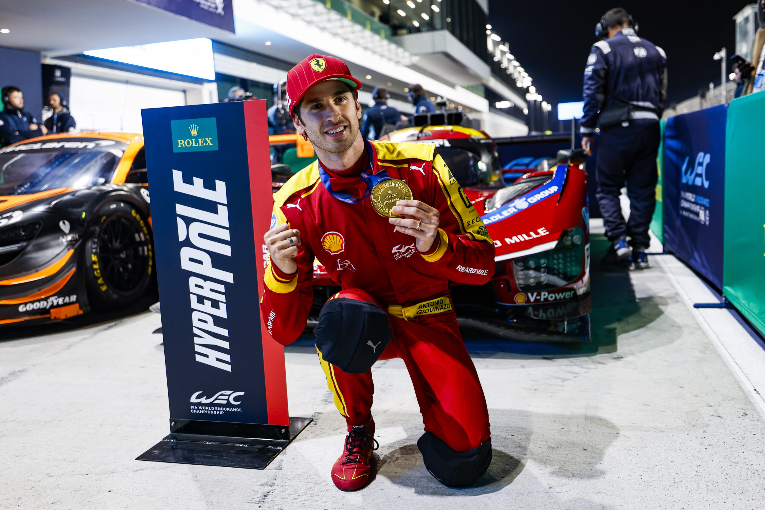 Giovinazzi bate Dries Vanthoor e põe Ferrari #51 na pole dos 1812 km do Catar do WEC