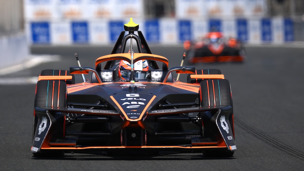 McLaren e Stellantis analisam união após fim de parcerias por sobrevida na Fórmula E