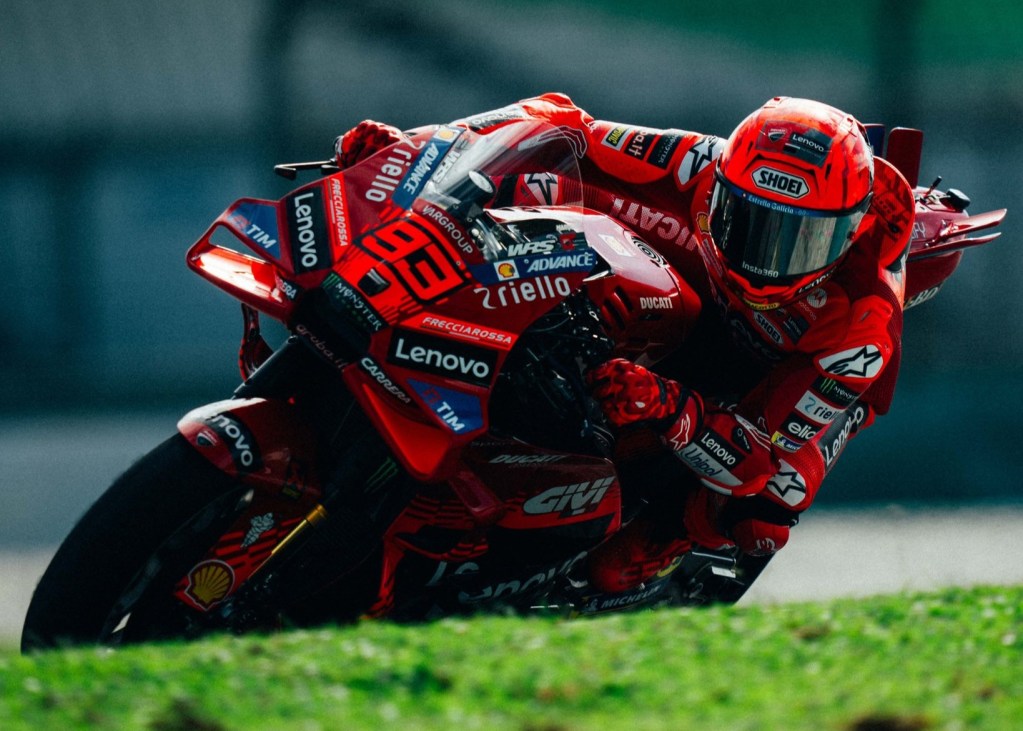Marc Márquez asume confusión de Ducati para ultimar el paquete 2025: «Es difícil mejorar»