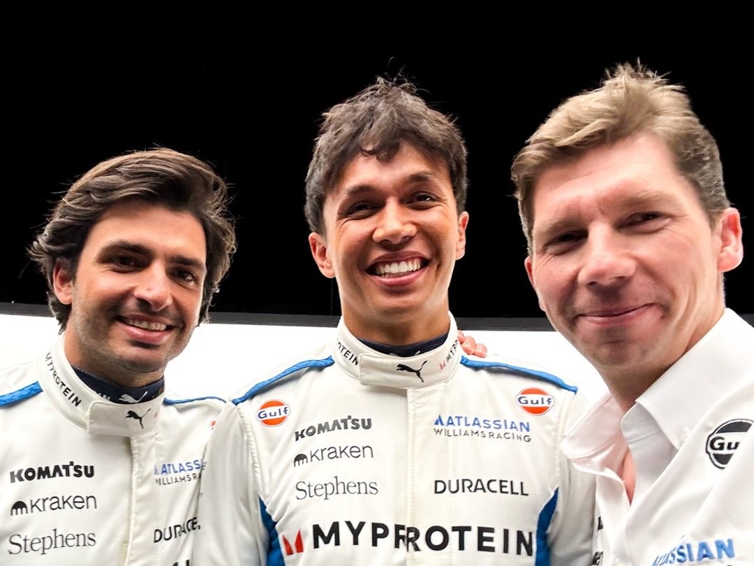 El jefe de Williams celebra la presión de Albon y Sainz por la evolución en F1: «Me gusta»
