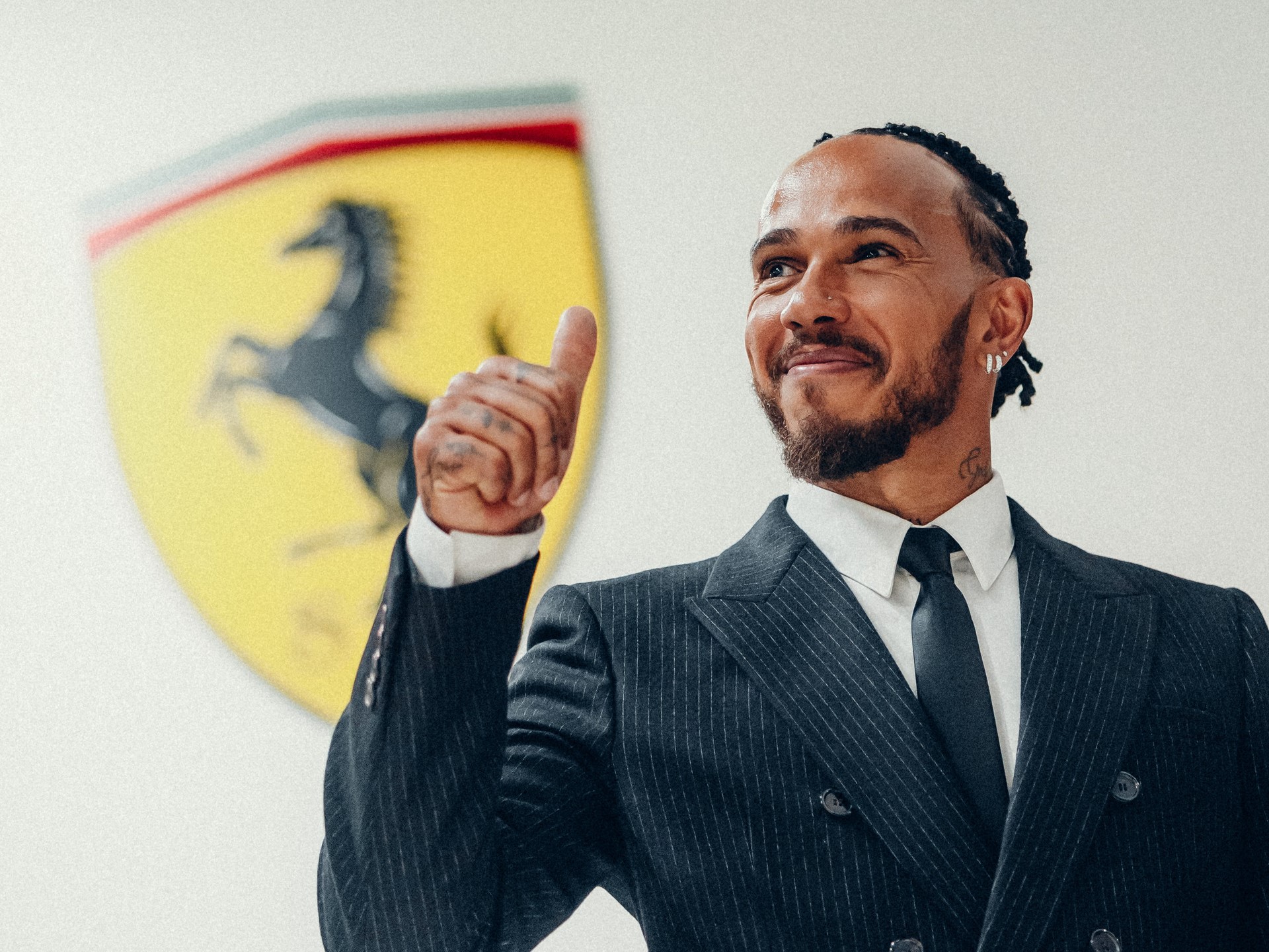 De las herramientas al lenguaje: Hamilton explica por qué «todo es diferente en Italia»