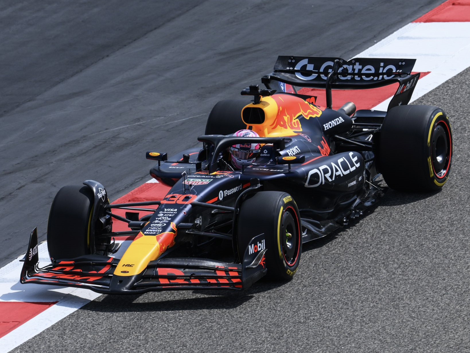 Red Bull minimiza declaraciones de Newey sobre inexperiencia: «No es nada personal»