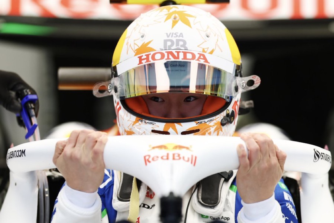 Tsunoda ressalta importância de “controle emocional” para lidar com rejeição da Red Bull