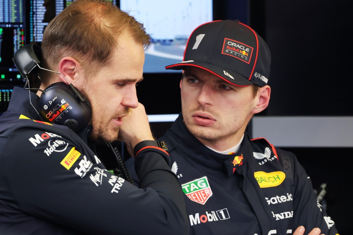 Verstappen apoia volta dos motores V10 à F1, mas alerta: “Ser possível é outra história”