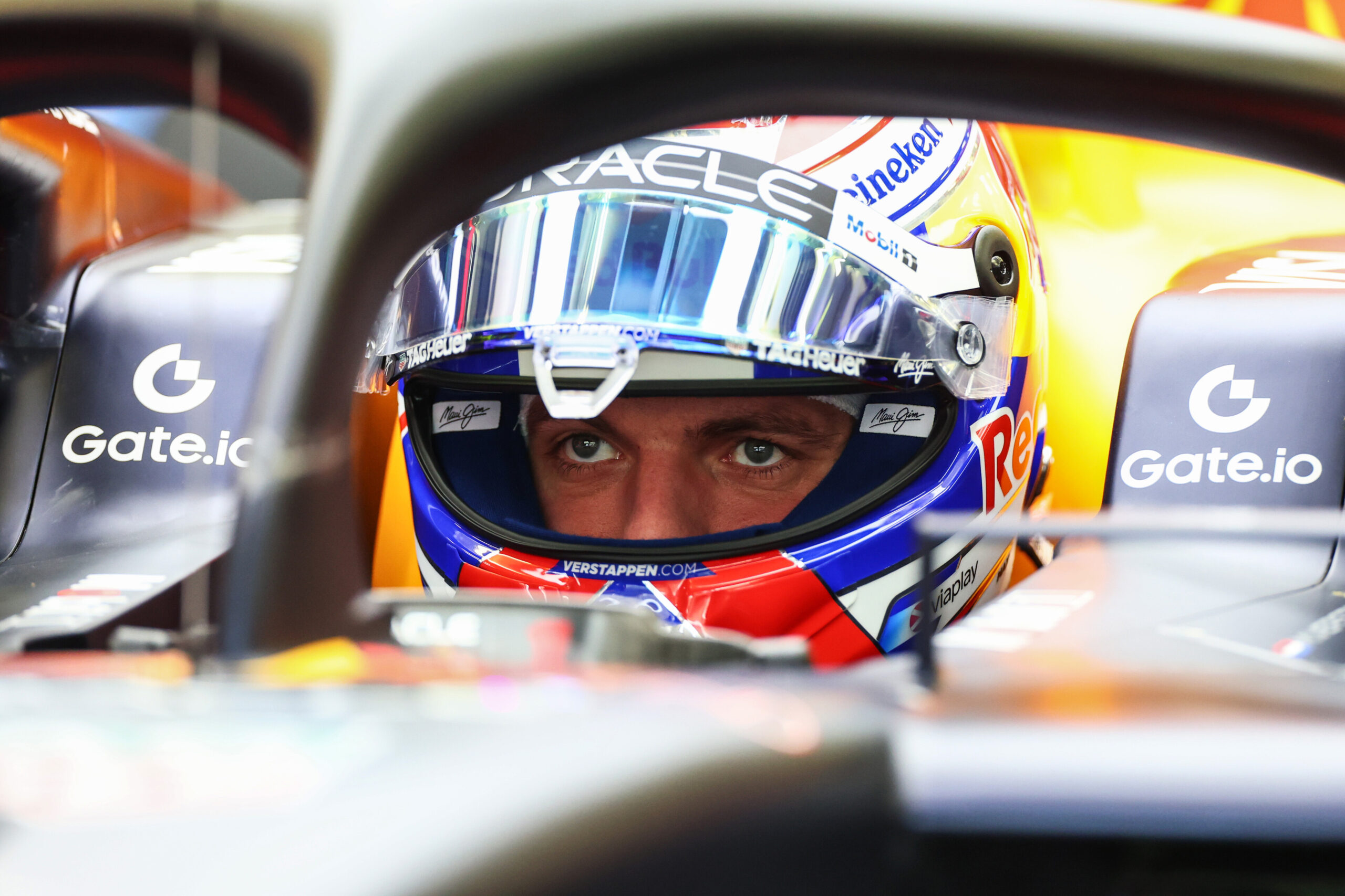 Consultor da Red Bull diz que Verstappen “não está feliz” com troca de Lawson por Tsunoda