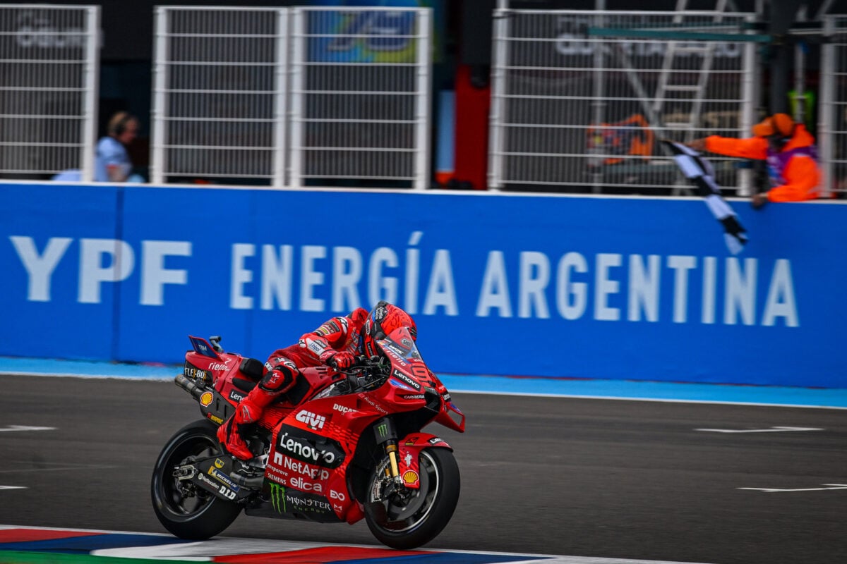 Márquez confirma dominio de Ducati y gana el GP de Argentina; Bagnaia, 4°
