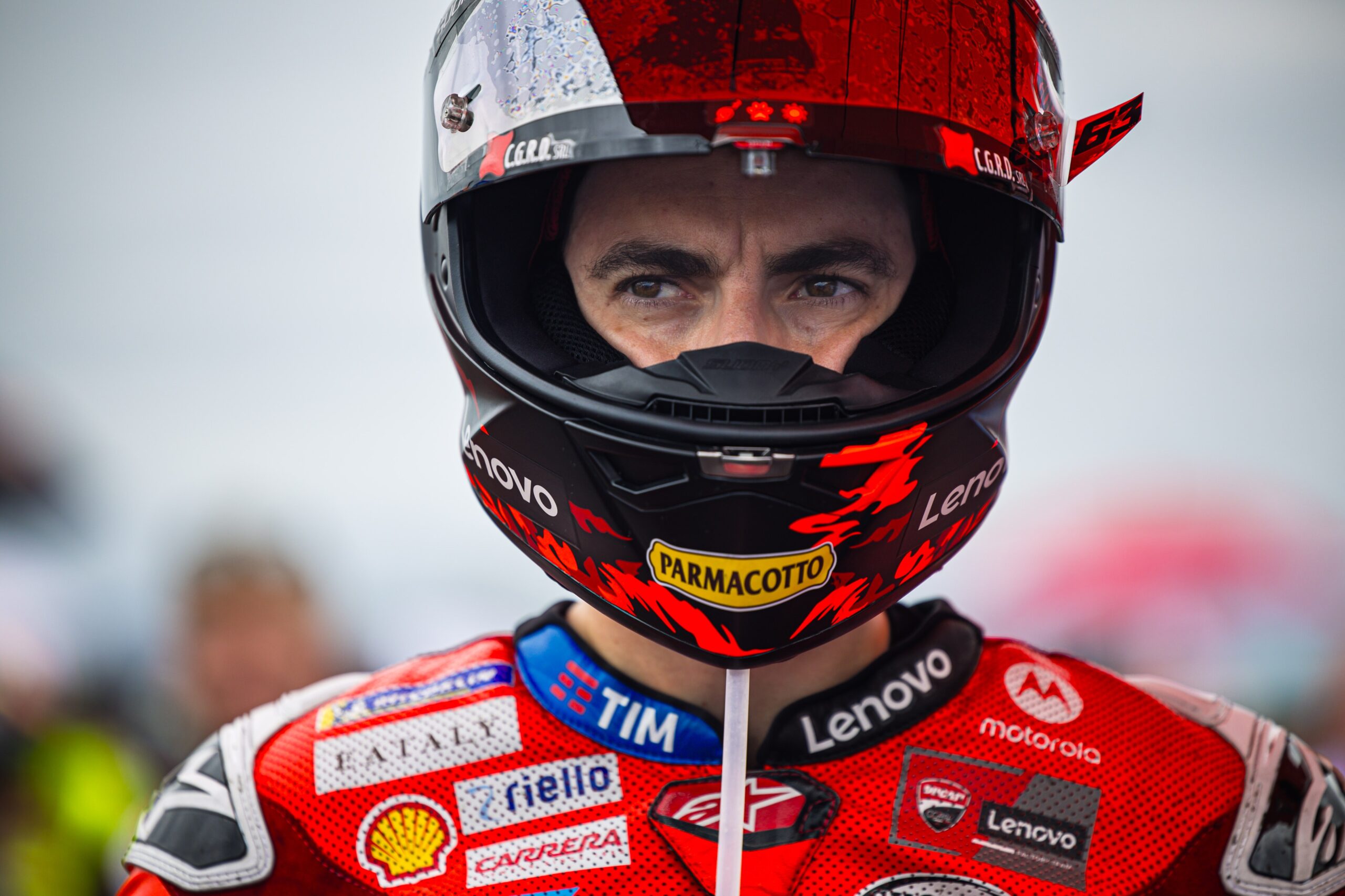 Ducati se diz “triste” com Bagnaia no início de 2025: “Não deveria se esforçar para ser 3º”
