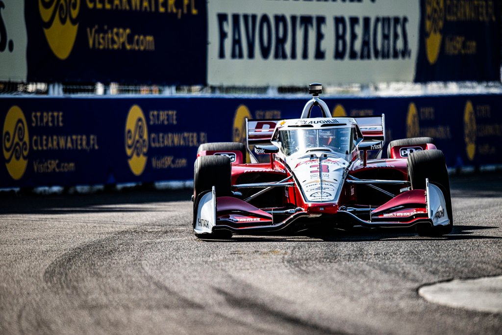 McLaughlin bate a Herta y logra la pole position en la apertura de Indy 2025 en St. Pete