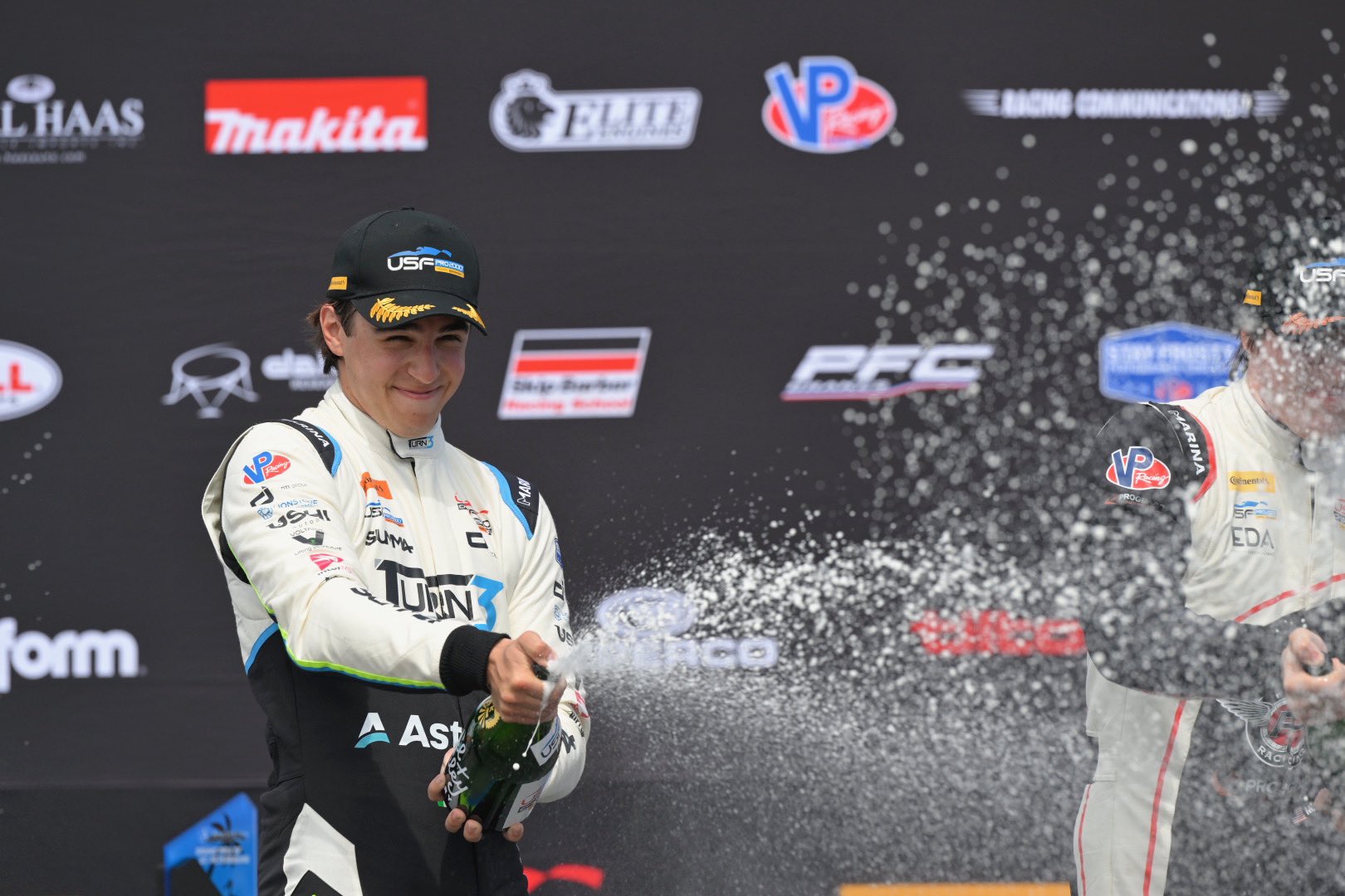 De Tullio e Garcia vencem na abertura da Pro 2000 em St. Pete. Monteiro é 7º