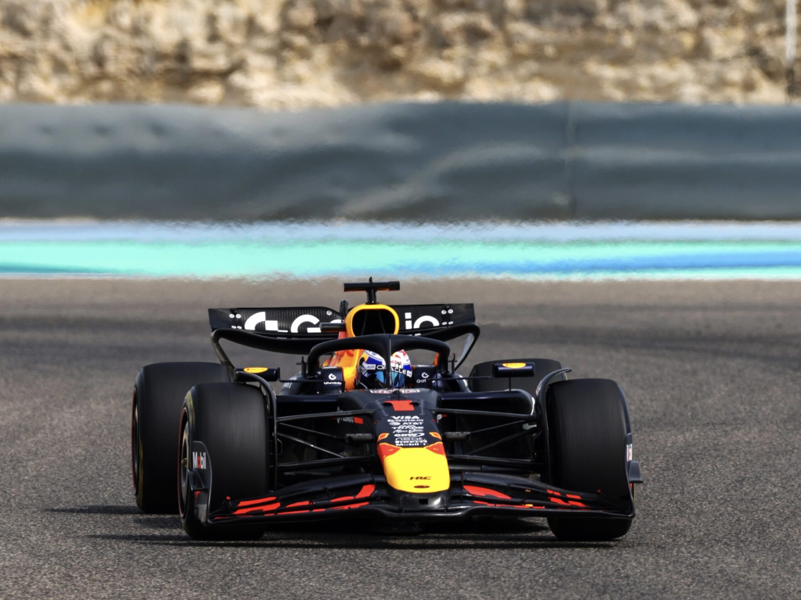 Red Bull admite que «no parece» que el RB21 sea «lo suficientemente rápido» tras los tests