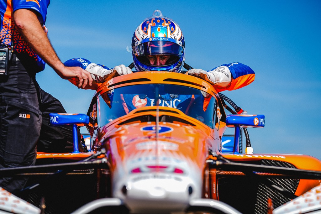Dixon revela la ausencia de la radio de Ganassi en St. Petersburg: «Fue una pesadilla»