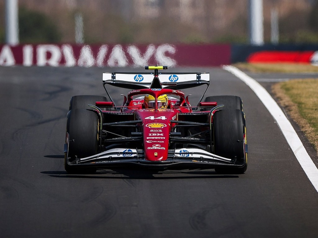 Hamiton admite su «sorpresa» por la pole en la sprint de China: «No esperaba este resultado»