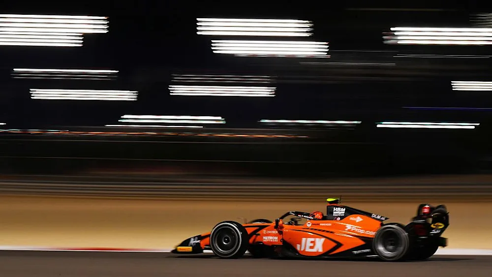 Verschoor bate a Duerksen y encabeza el último día de pruebas de Fórmula 2 en Bahrein