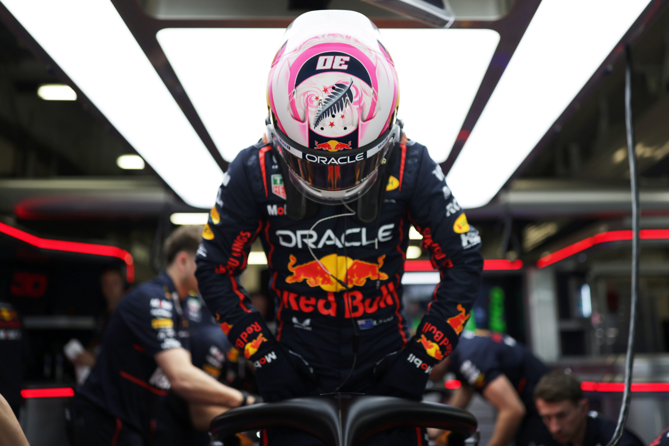 Lawson dice que el coche de Red Bull es «difícil de pilotar», pero admite: «Debería ir a Q2»