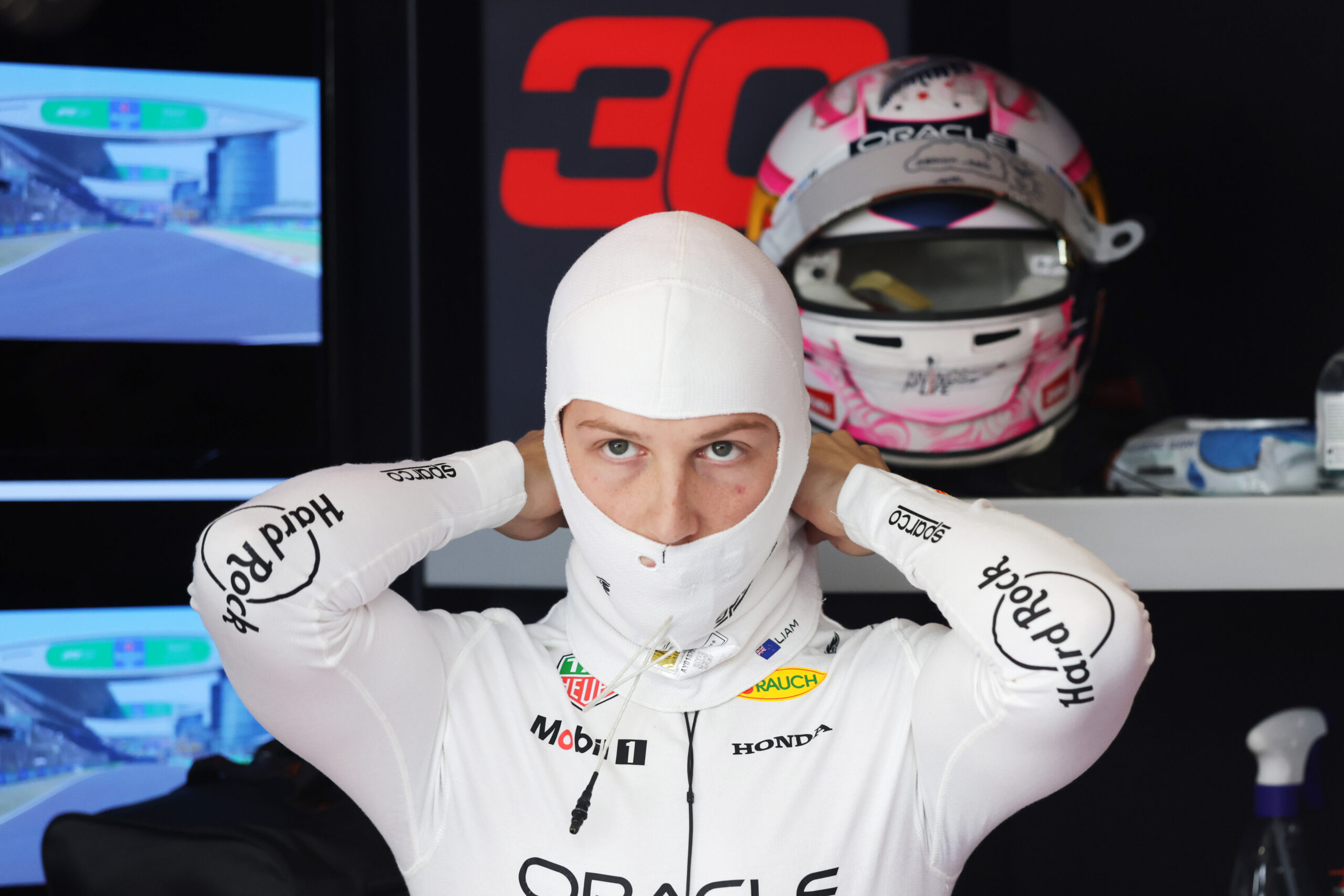 Red Bull evita termo “rebaixado” para Lawson e usa Gasly de exemplo: “Voltou à boa forma”