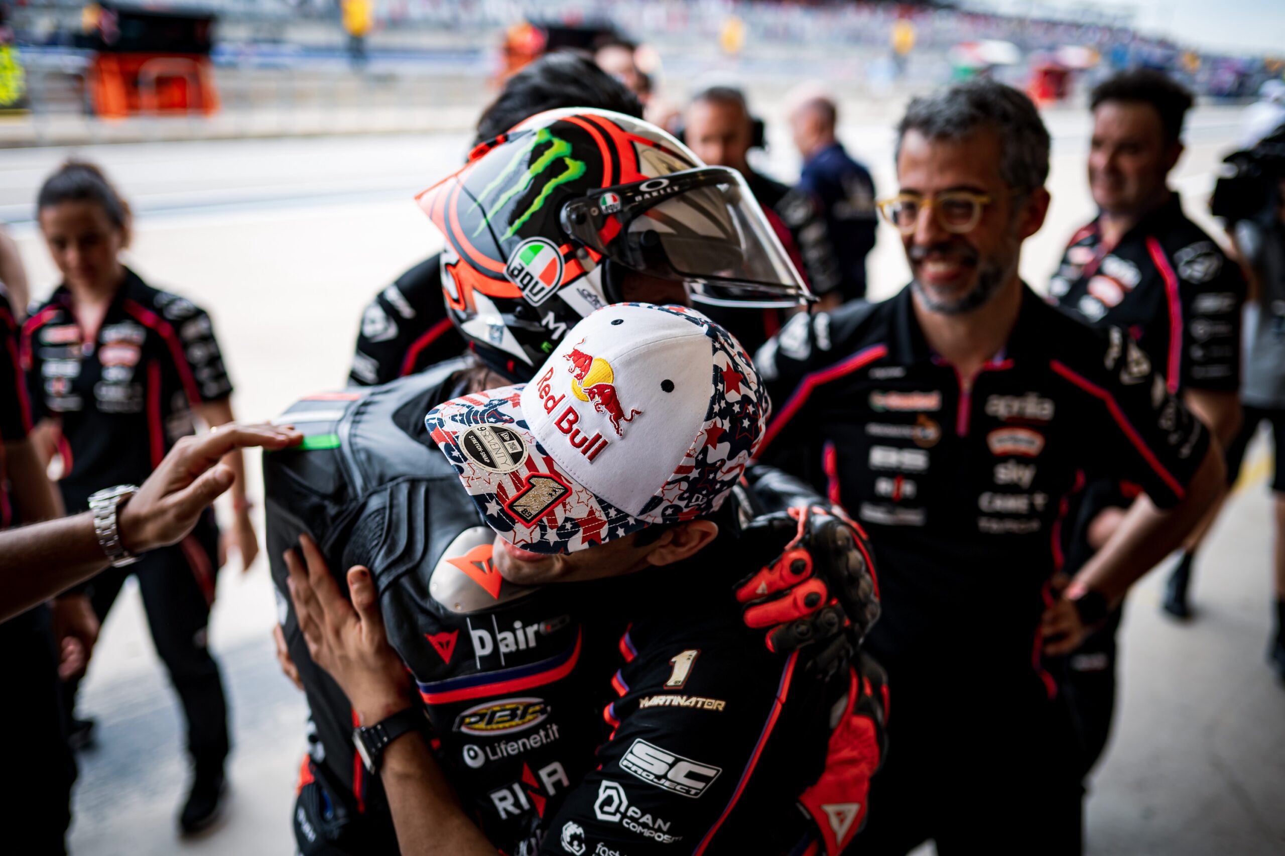 Bezzecchi valoriza esforço da Aprilia e celebra retorno de Martín em Brno: “Será positivo”