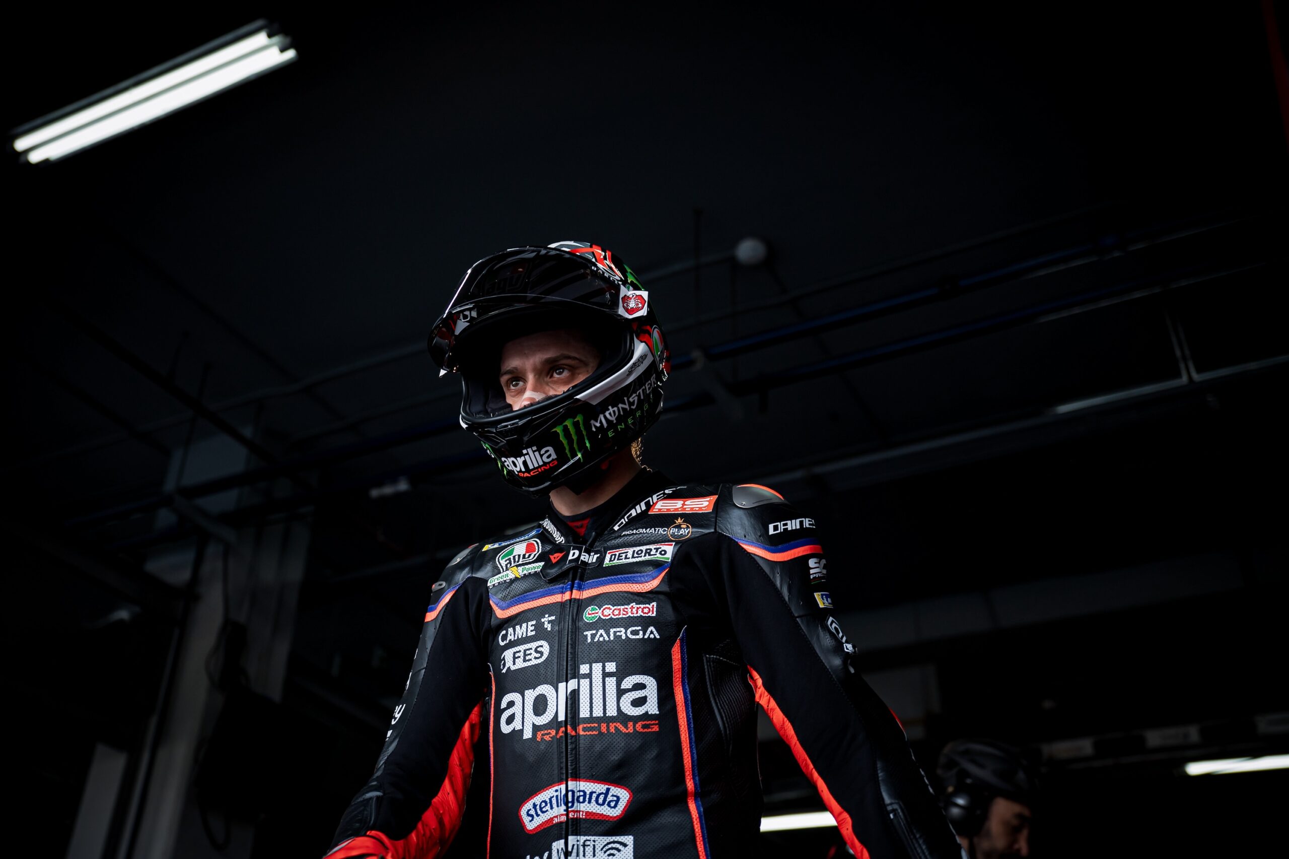 Bezzecchi se anima com retorno da Argentina, mas alerta Aprilia: “Precisamos melhorar”