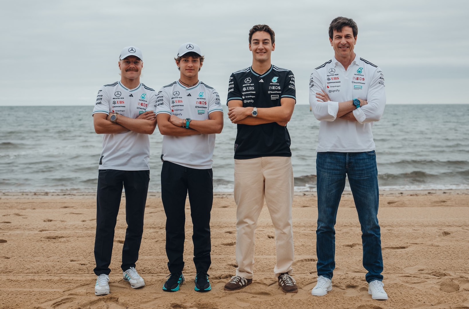 Antonelli exalta “bagagem” de Bottas em adaptação na F1: “Extremamente útil”