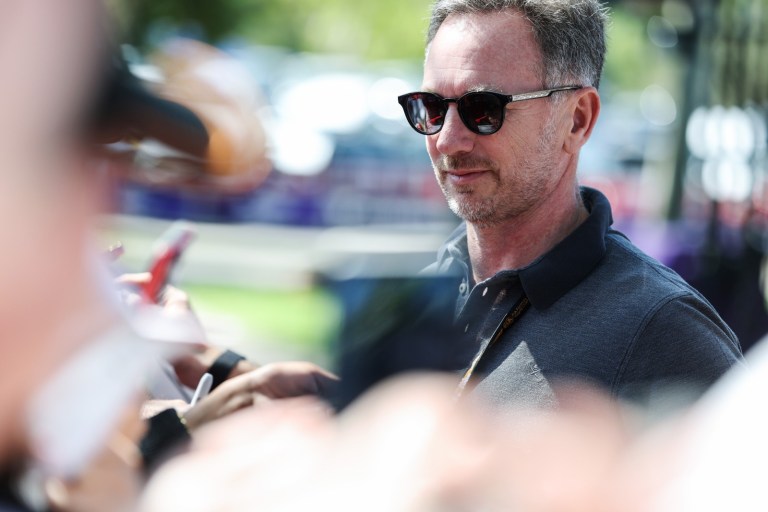 Christian Horner foi até a fábrica em Milton Keynes para se despedir dos funcionários da Red Bull (Foto: Red Bull Content Pool)