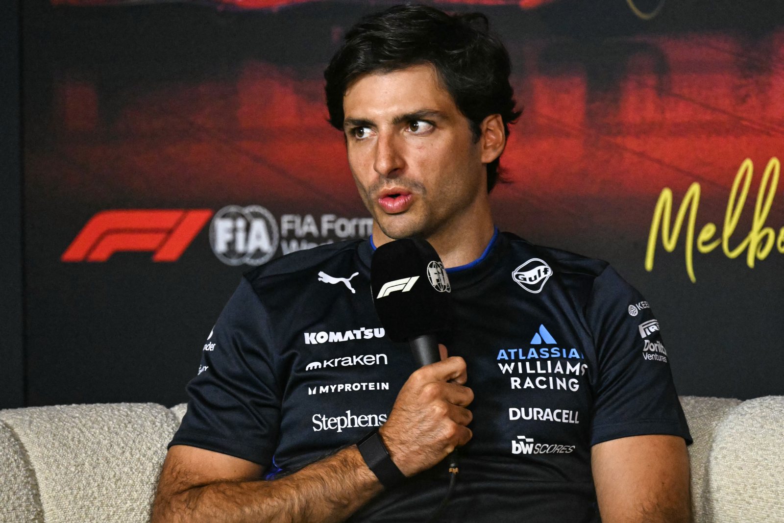 Sainz foca em “desbloquear algo extra” para ser competitivo com Williams no GP do Japão