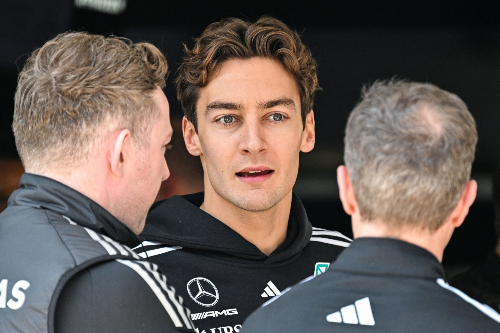 Russell vê vantagem da McLaren “maior que qualquer uma da Red Bull” na F1