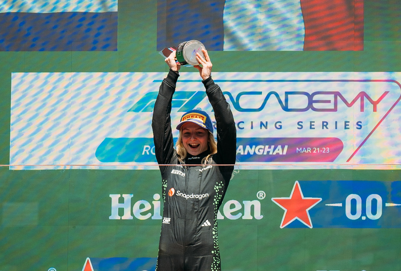 Pin controla Weug e garante vitória na corrida 2 da F1 Academy na China. Ferreira é 8ª
