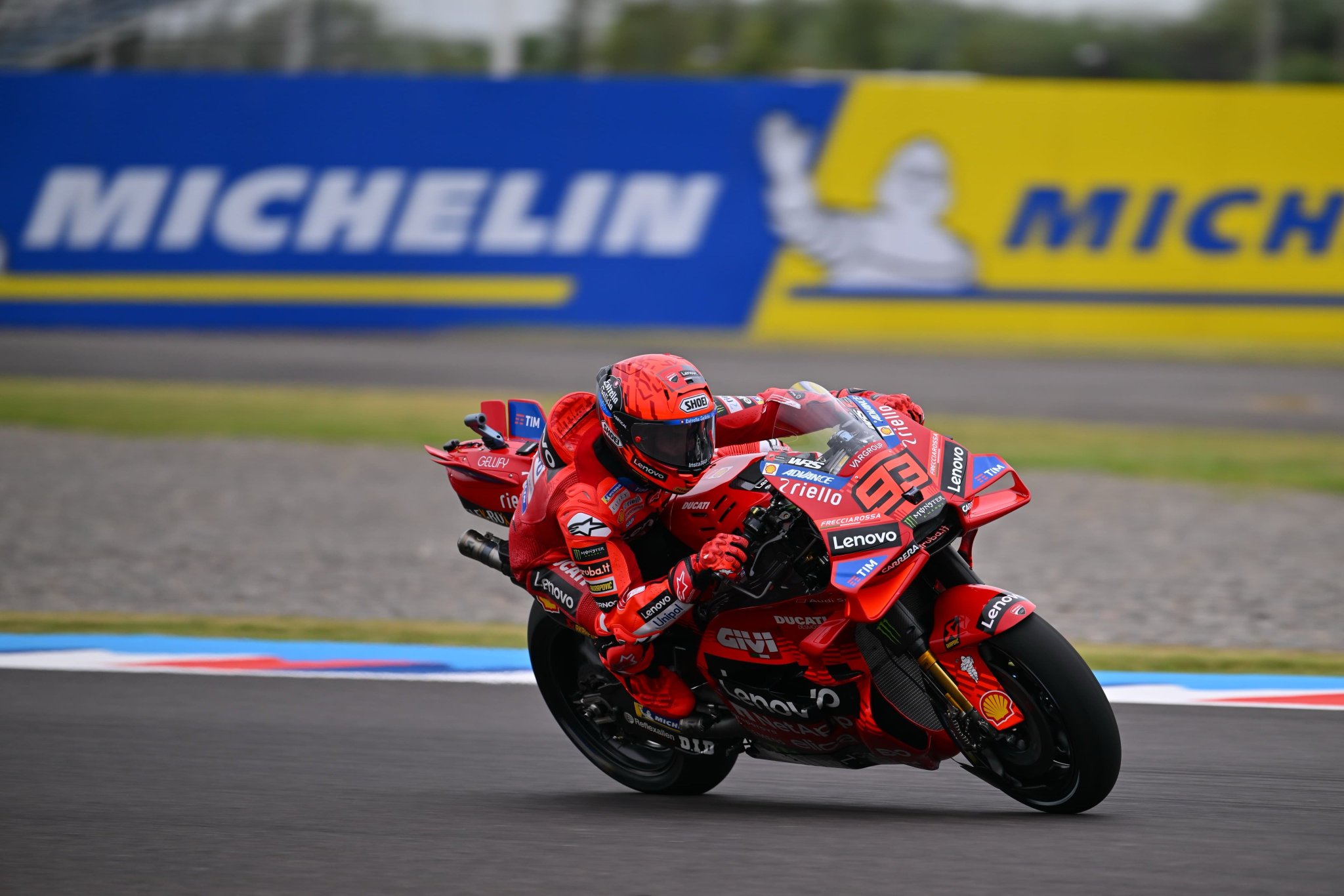 Marc Márquez supera Zarco no fim e lidera TL1 da MotoGP na Argentina. Bagnaia é 16º