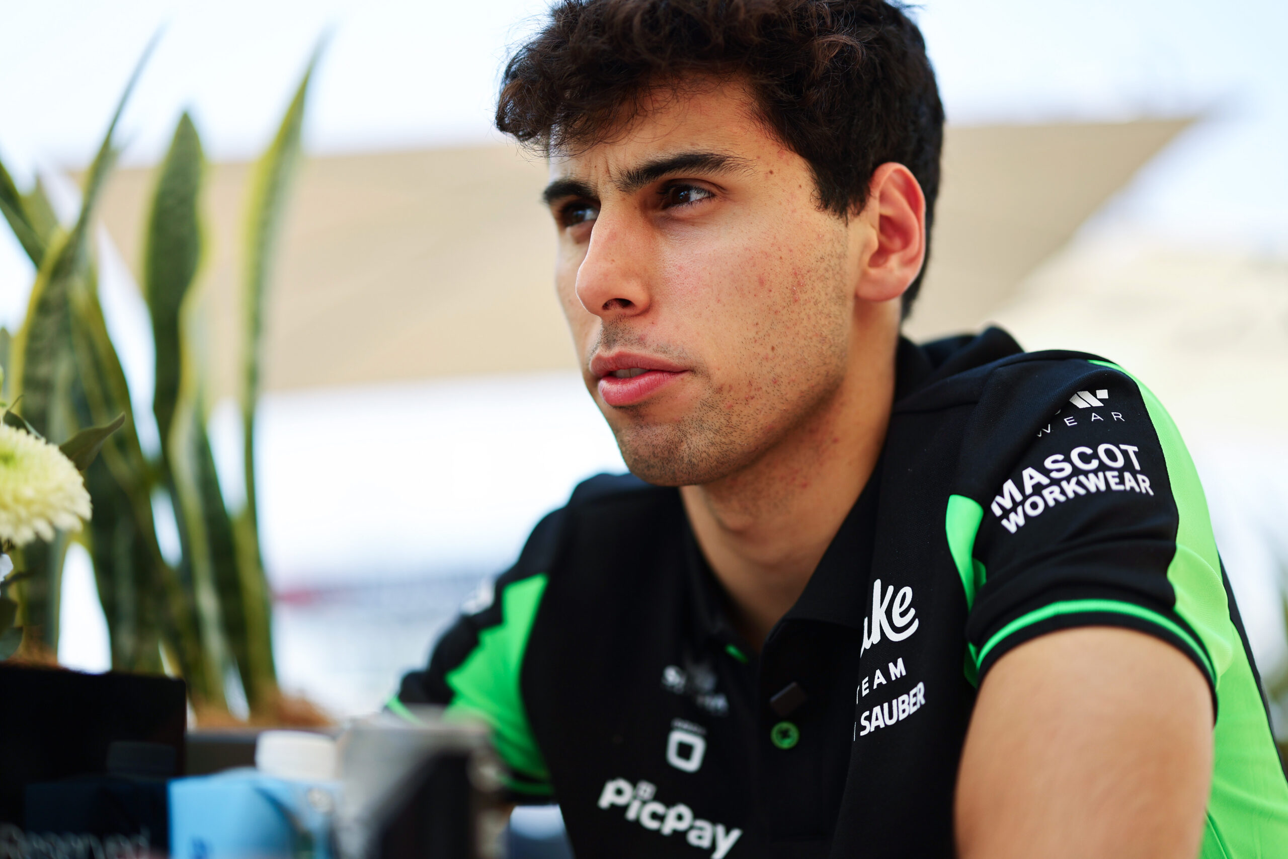 Bortoleto diz que GP do Bahrein foi “inaceitável” e desabafa: “Não tem o que fazer”