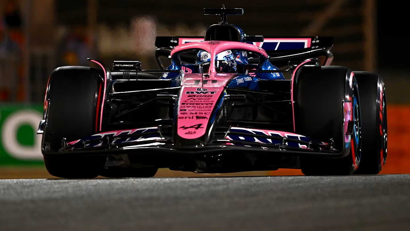 Alpine se recupera y Lawson cae nuevamente ante Hadjar: el Semáforo del GP de Bahrein
