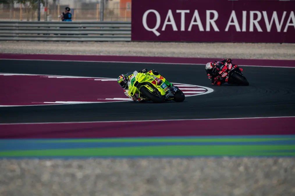 Morbidelli sorprende y lidera el entrenamiento de MotoGP en Qatar; Márquez, 3°; Martín, 20°
