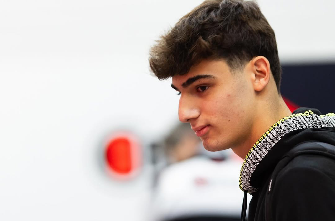 Filippo Fiorentino, da F4 Espanhola, passa por cirurgia após diagnóstico de pneumotórax