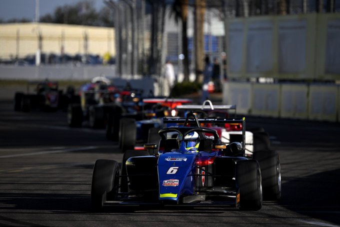 McNeilly mantém domínio e varre rodada tripla da USF 2000 em Nova Orleans