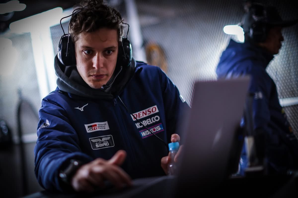 Fenestraz comienza su nueva etapa en el Super GT con el Team Sard en Okayama
