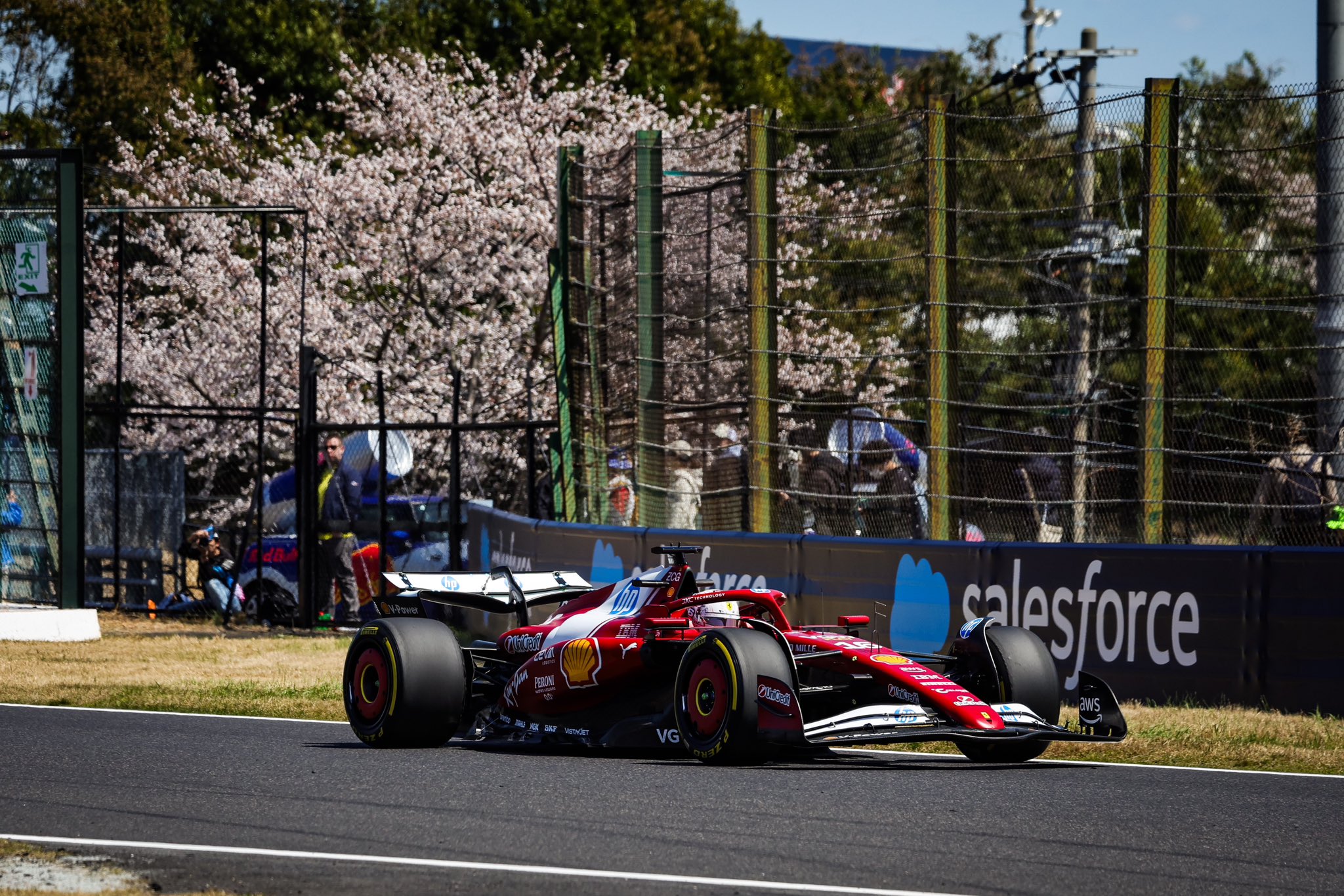 Ferrari aprueba el equilibrio de la SF-25, pero ve a McLaren «un paso por delante» en Japón
