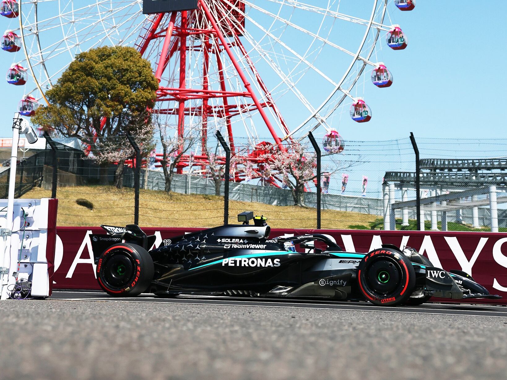 Mercedes recibe multa por el exceso de velocidad de Antonelli en los boxes de Suzuka