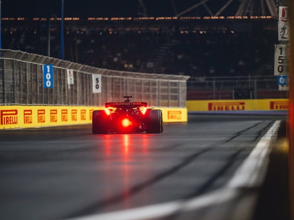 Mercedes admite que «no esperaba luchar por la pole» y promete «darlo todo» en Jeddah