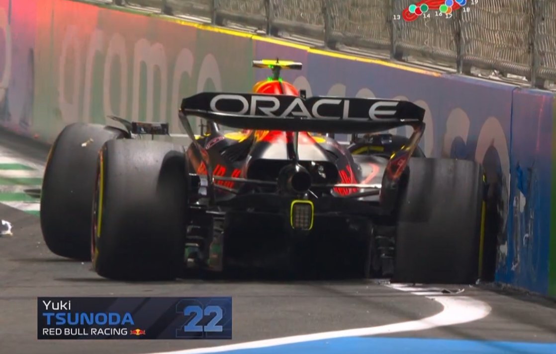 Tsunoda choca contra los muros y se interrumpe la FP2 del GP de Arabia Saudita