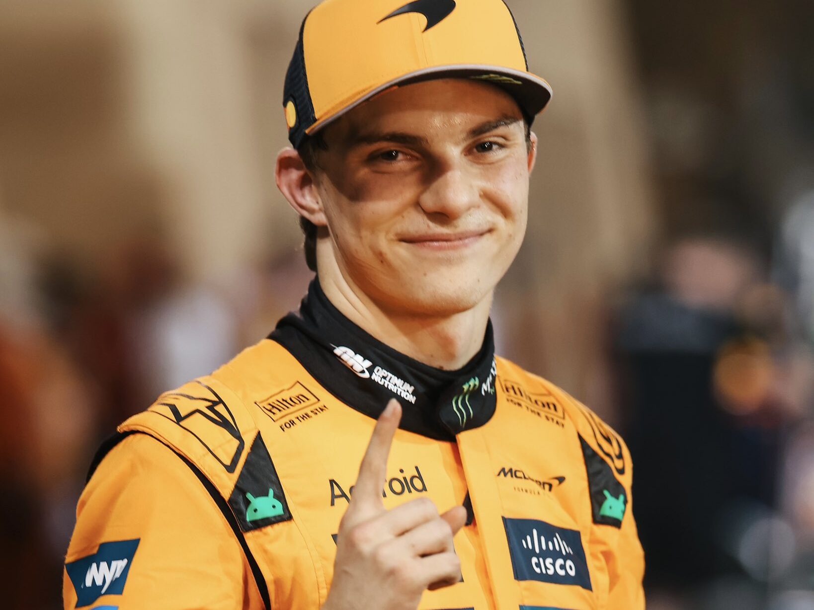 Piastri celebra la primera victoria de McLaren en Bahréin: «No la dejaría escapar»