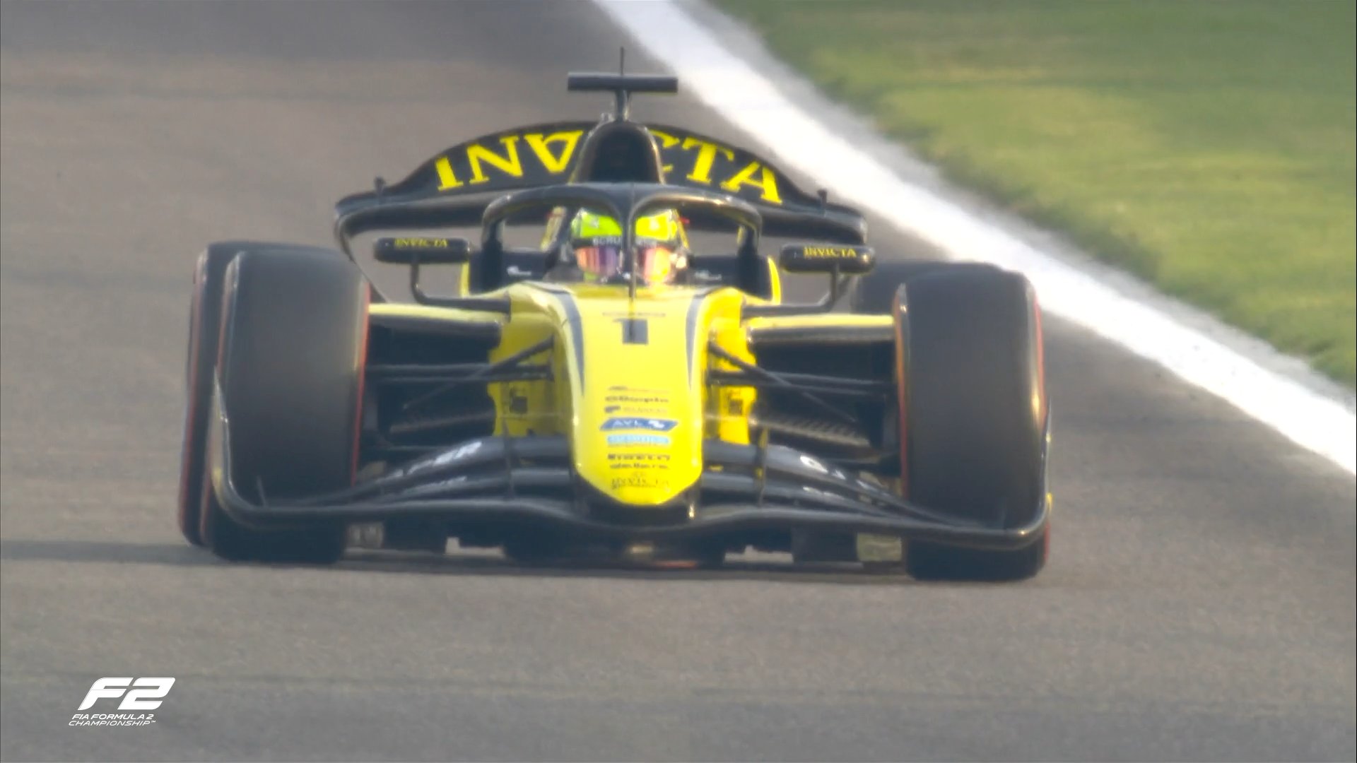 Fornaroli bate Martins em 0s1 e conquista pole da rodada do Bahrein da Fórmula 2