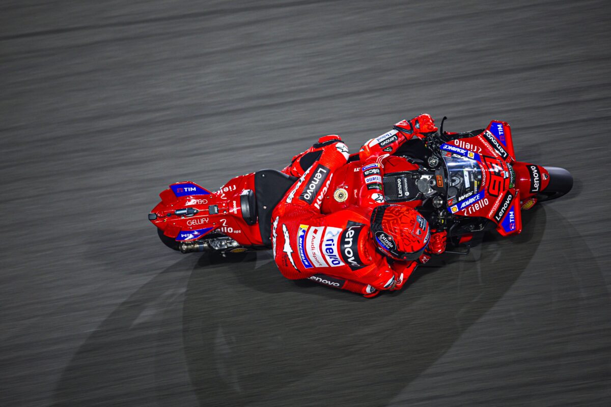 Marc Márquez supera a su hermano Álex y vence en la carrera sprint del GP de Qatar
