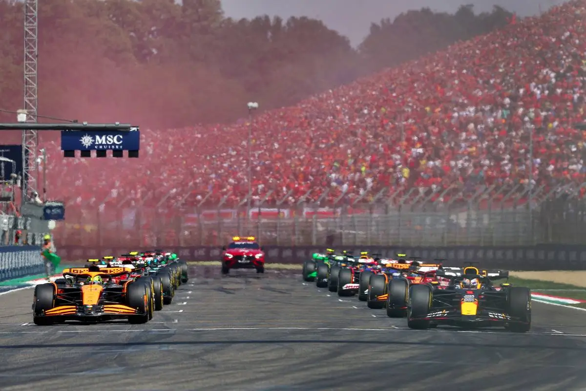 Domenicali pone en duda a Imola en F1: «Difícil tener dos carreras en el mismo país»