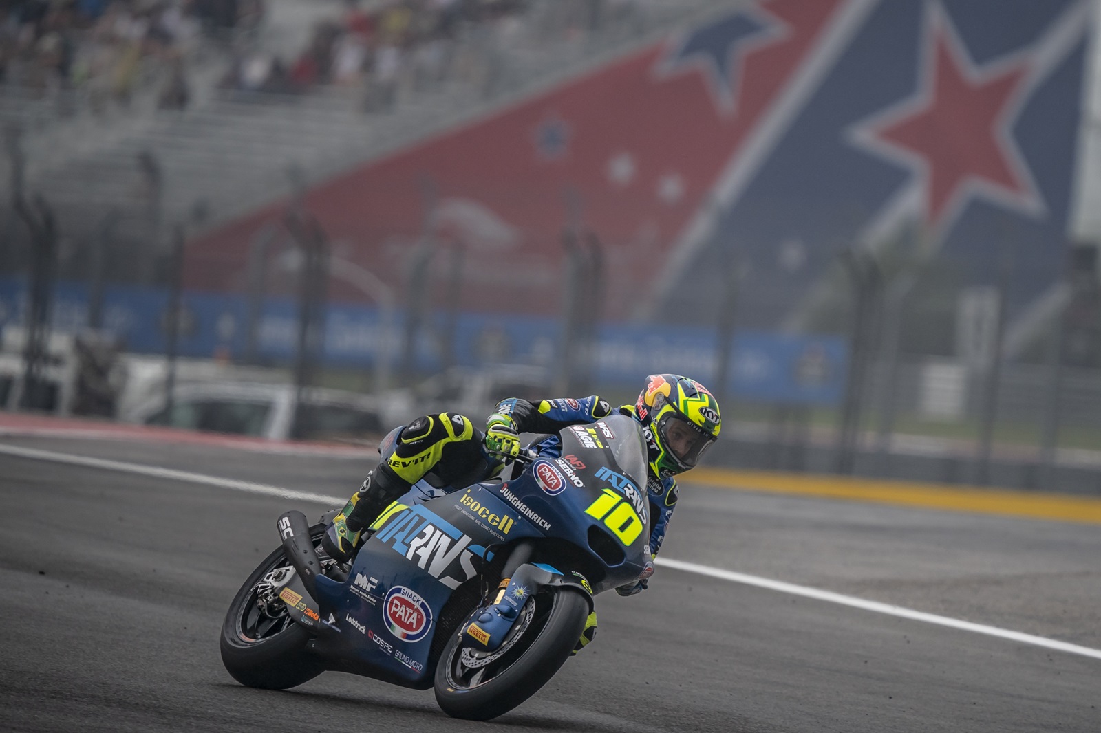 Moreira diz que Austin “não foi fácil” na Moto2 e aponta: “Chuva jogou planos fora”
