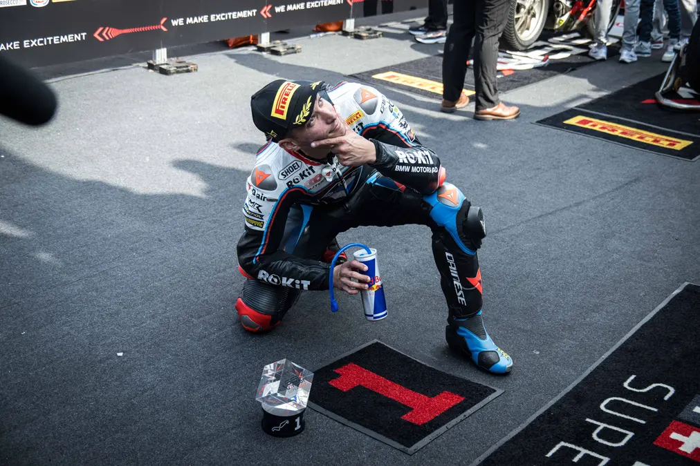 El Mánager afirma que hay “equipos interesados” en Razgatlioglu en MotoGP
