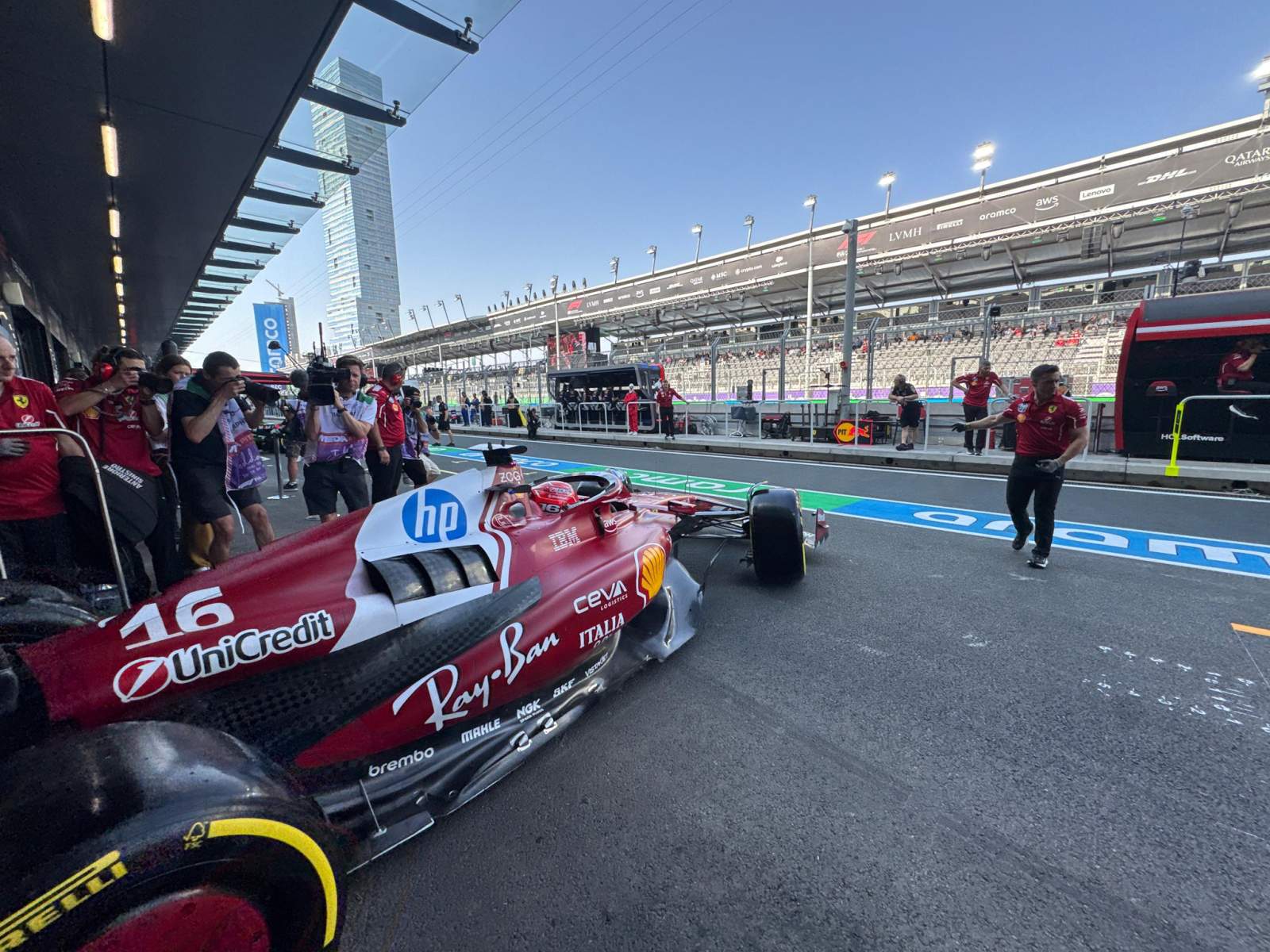 Ferrari aguarda diretiva técnica na Espanha para também atualizar parte traseira da SF-25