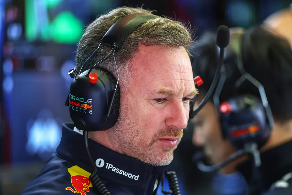 Red Bull rebate teoría “absurda” de Ralf Schumacher sobre Verstappen: “Estupidez”