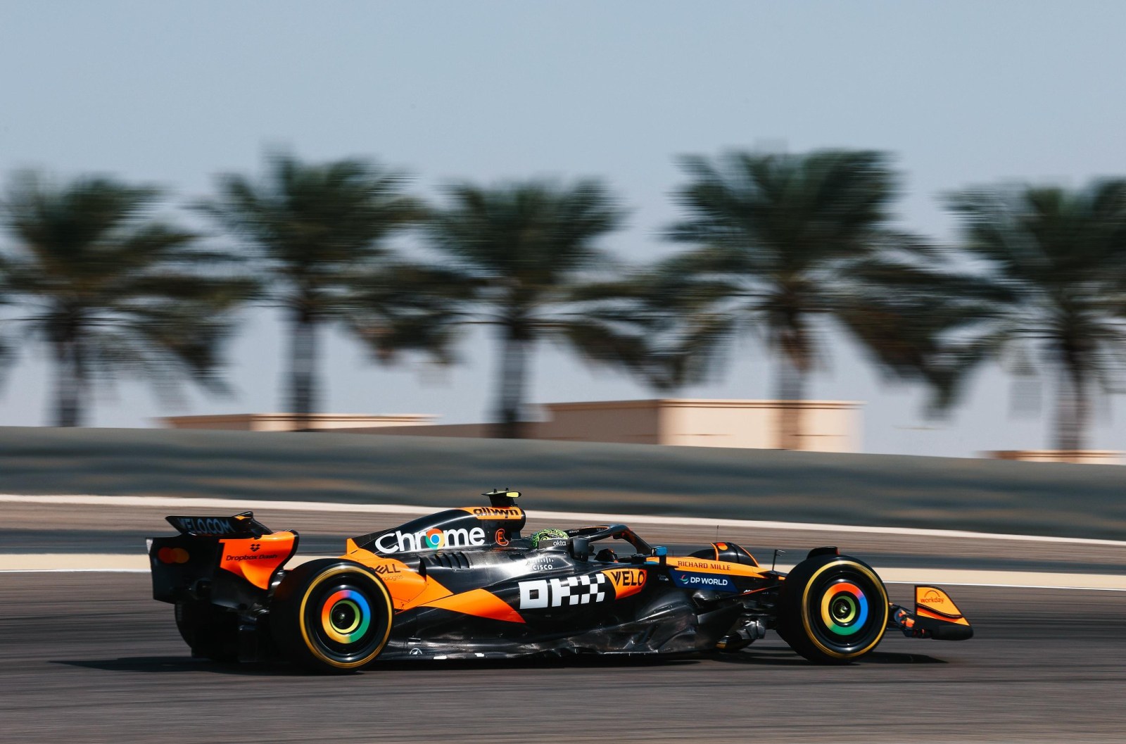 Norris lidera com facilidade TL1 de novatos no Bahrein. Bortoleto é 11º e Drugovich, 16º