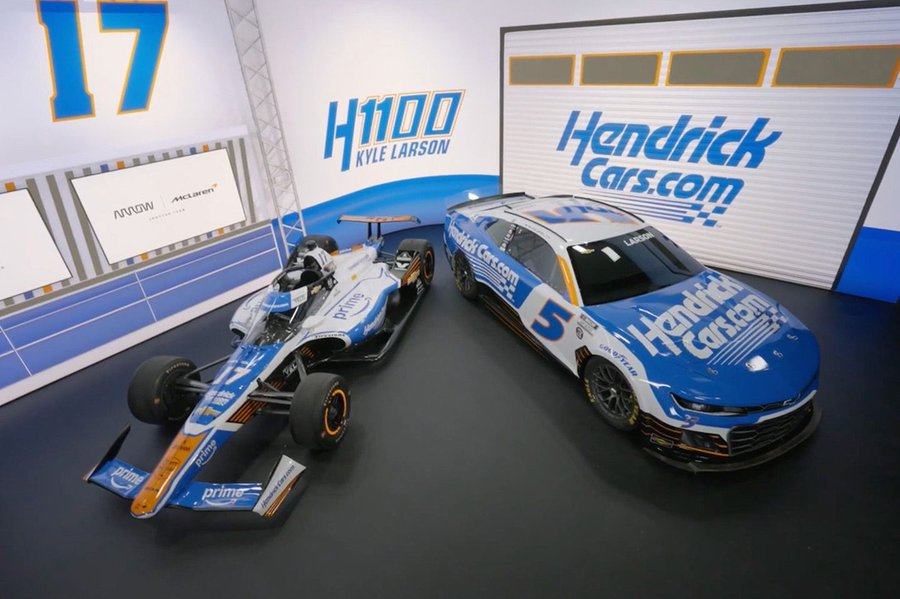 Com branco e azul, Hendrick divulga pinturas de Larson para Double-Duty 2025