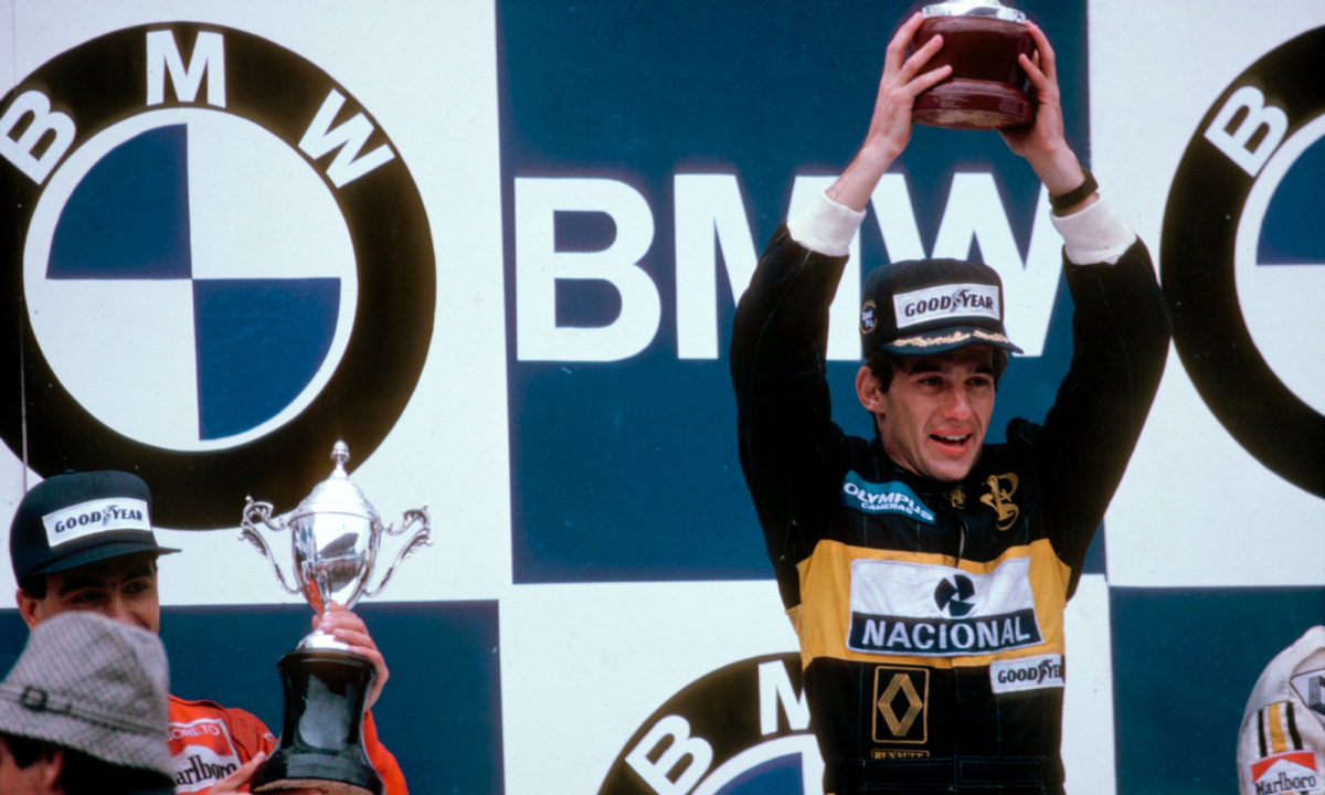 Na Garagem: Senna baila em Portugal, vence 1ª na F1 e começa a se tornar ‘do Brasil’
